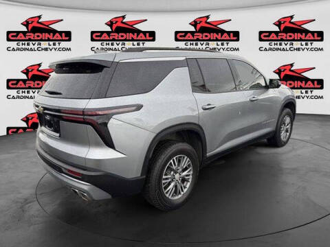 2025 Chevrolet Traverse LT