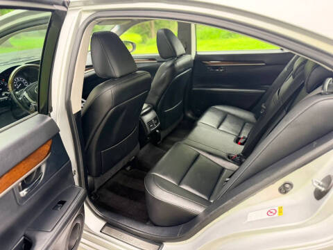 2013 Lexus ES 350