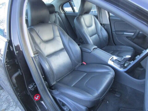 2013 Volvo S60 T5 Premier Plus