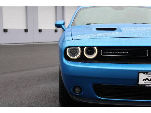 2015 Dodge Challenger SXT Plus