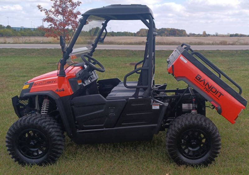 2024 Bad Boy Bandit 750