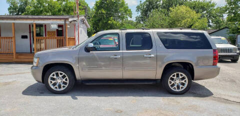 2013 Chevrolet Suburban LT