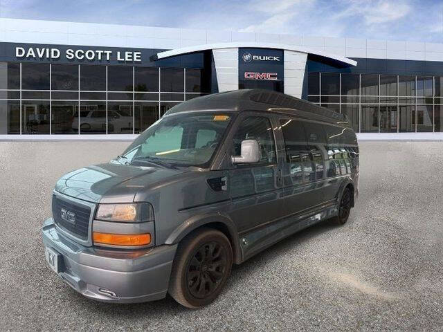 2025 GMC Savana 2500