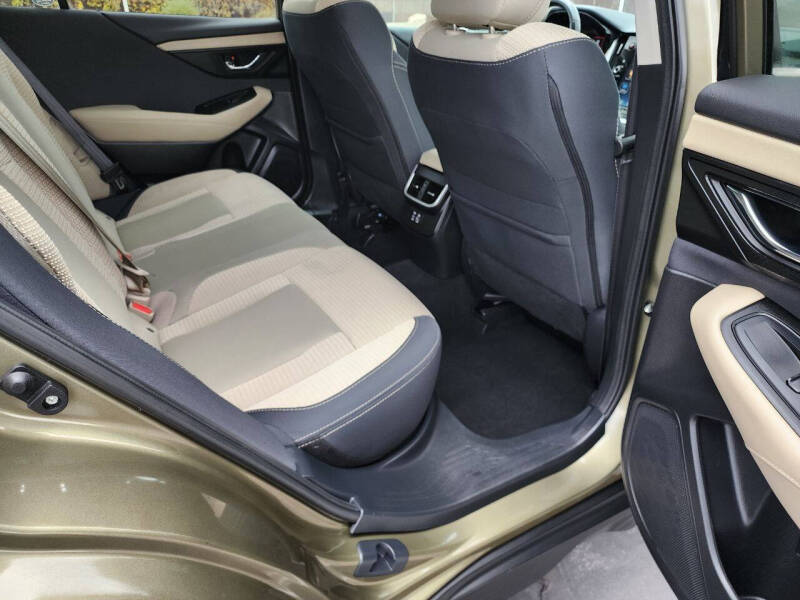 2024 Subaru Outback Premium