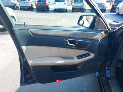 2010 Mercedes-Benz E-Class