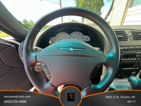 2002 Ford Thunderbird Deluxe