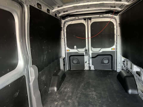 2023 Ford E-Transit