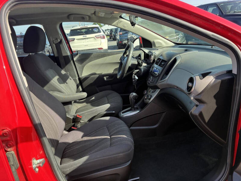 2015 Chevrolet Sonic LT Auto