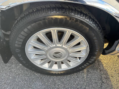 2009 Mercury Grand Marquis LS