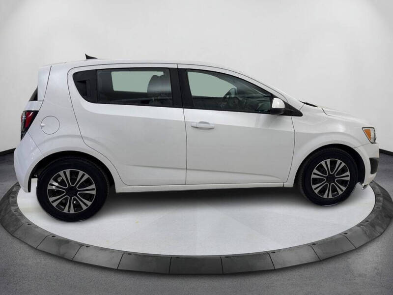 2014 Chevrolet Sonic LS Auto