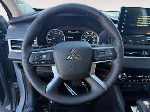 2025 Mitsubishi Outlander Trail Edition