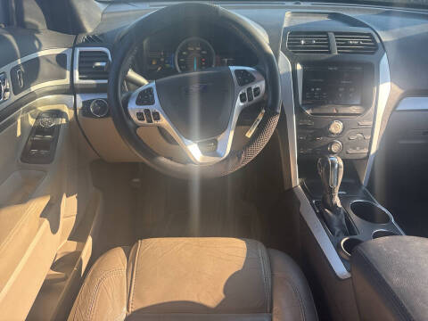 2012 Ford Explorer XLT