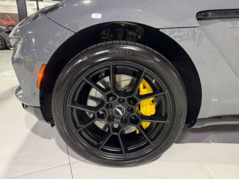 2021 Aston Martin DBX