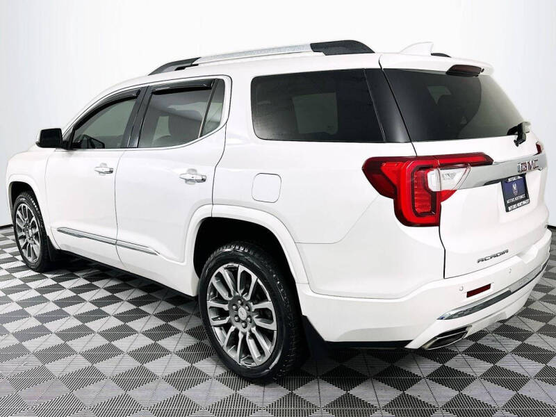 2021 GMC Acadia Denali