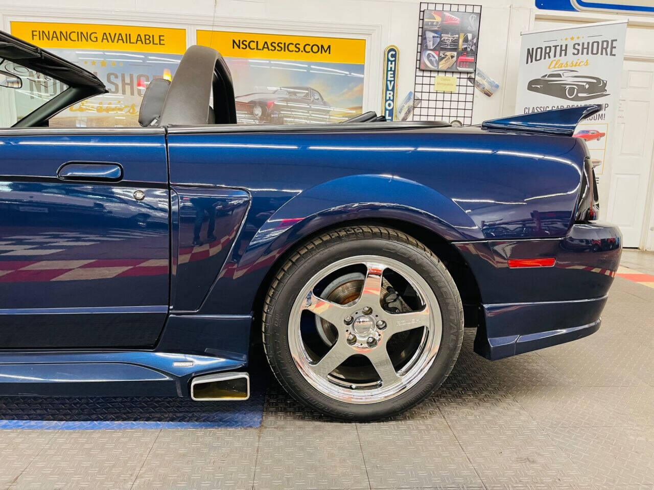 2001 Ford Mustang 27