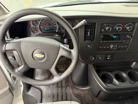 2009 Chevrolet Express LS 3500