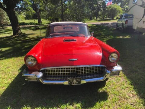 1957 Ford Thunderbird