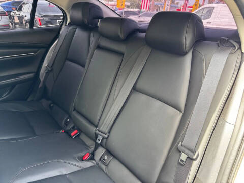 2023 Mazda Mazda3 Sedan 2.5 S Select