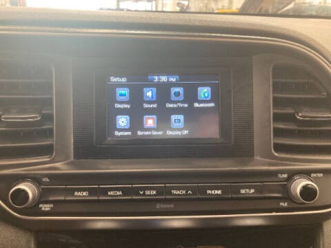 2019 Hyundai Elantra