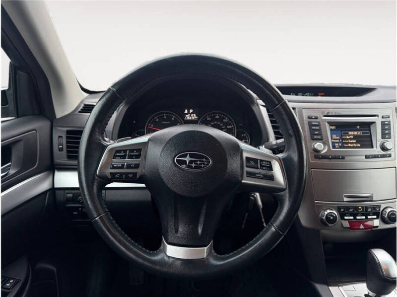 2014 Subaru Outback 2.5i Premium