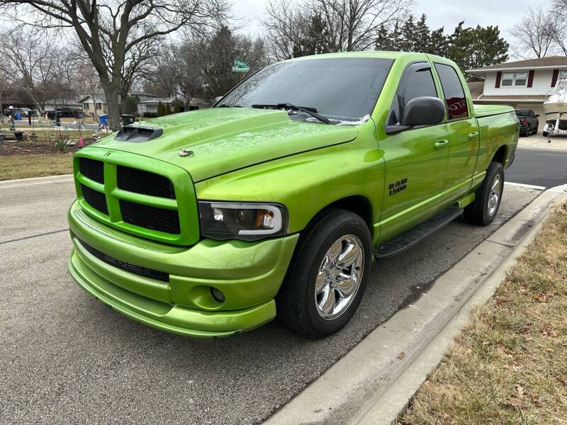 2004 Dodge Ram 1500 for sale at TOP YIN MOTORS in Mount Prospect IL