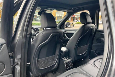 2021 BMW X1 xDrive28i