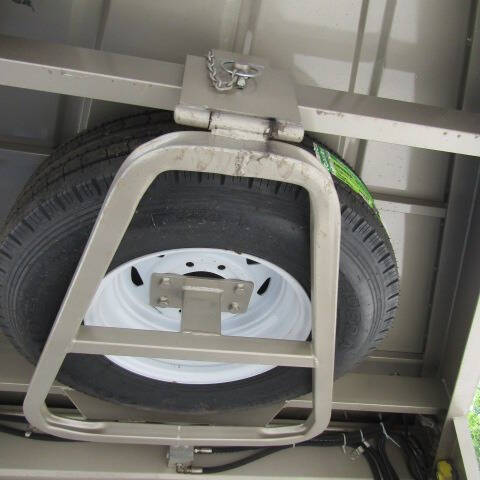 2025 GR 32FT TRAINER STOCK COMBO