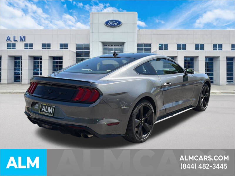 2022 Ford Mustang EcoBoost Premium