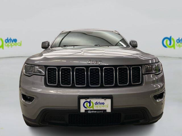 2019 Jeep Grand Cherokee Laredo E