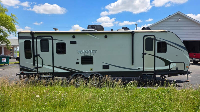 2018 Keystone RV SunSet Trail Super Lite
