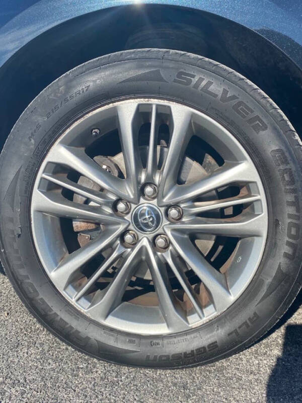 2016 Toyota Camry SE