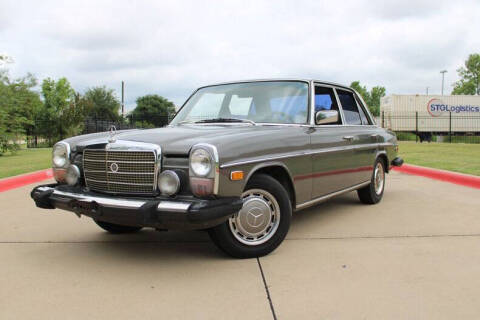 1976 Mercedes-Benz 300-Class