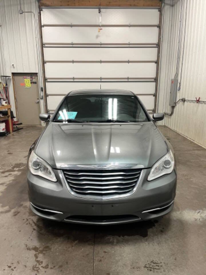 2013 Chrysler 200 for sale at Exclusive Motors in Sioux Falls, SD