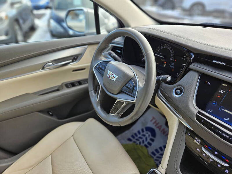 2018 Cadillac XT5 Luxury