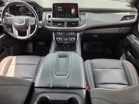 2022 GMC Yukon SLT
