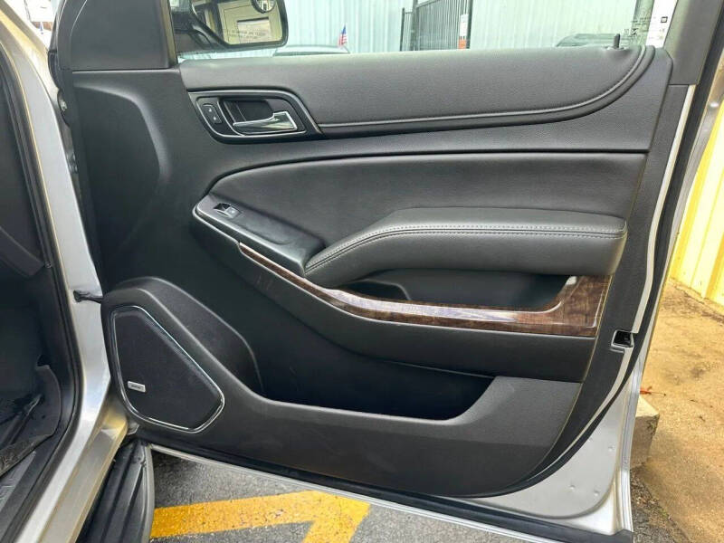 2020 Chevrolet Suburban LT