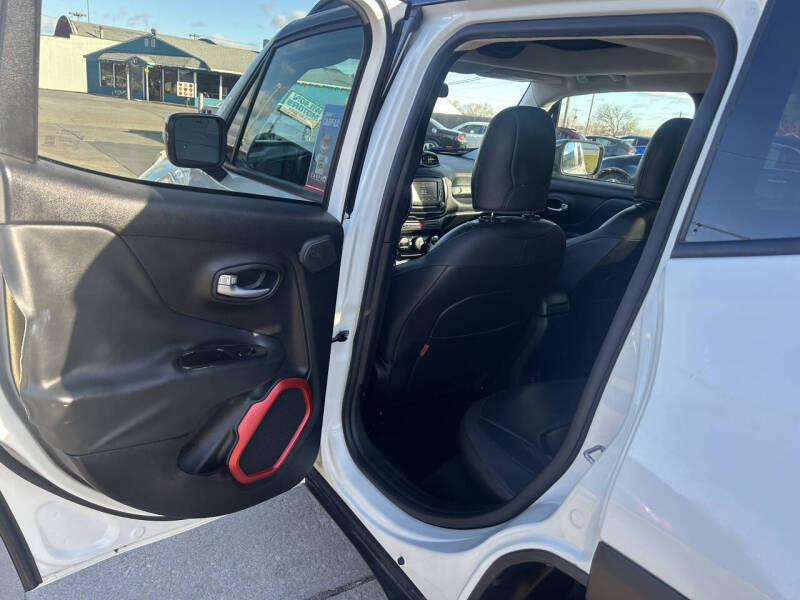 2015 Jeep Renegade Trailhawk