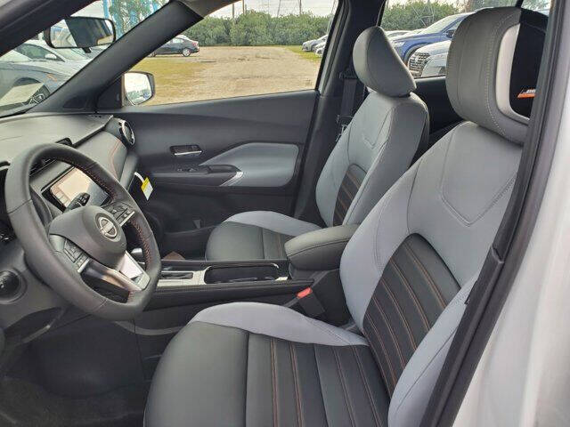 2024 Nissan Kicks SR