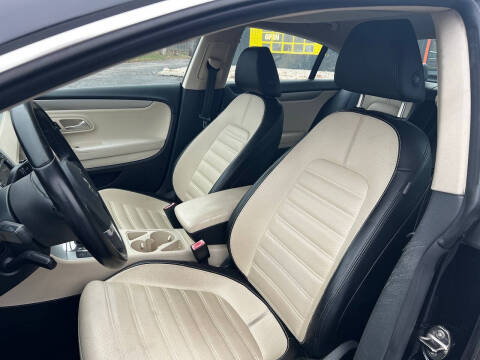 2010 Volkswagen CC Sport