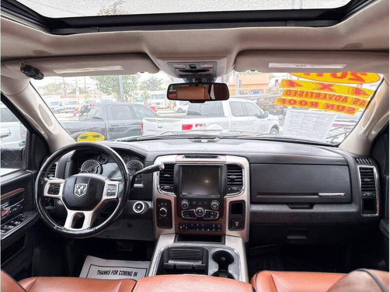 2017 RAM 2500 Laramie