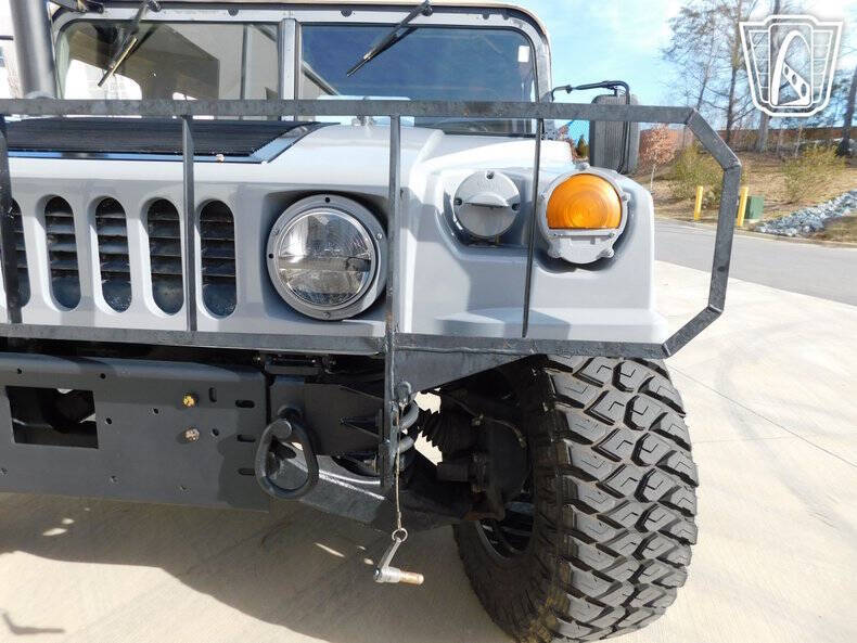 1999 AM General Hummer
