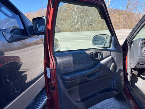 1998 Chevrolet S-10 LS