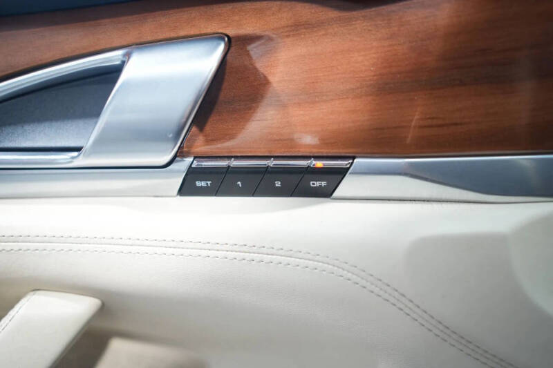 2011 Porsche Panamera