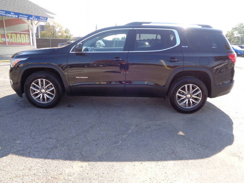 2018 GMC Acadia SLE-2