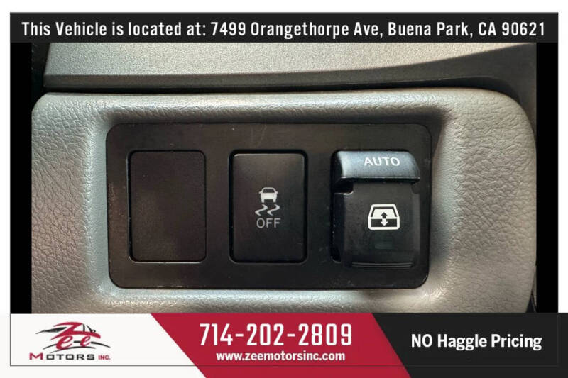 2016 Toyota Sequoia SR5