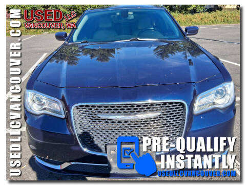 2017 Chrysler 300 Limited