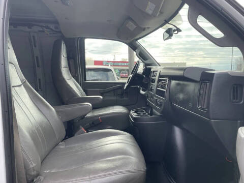 2019 Chevrolet Express 2500