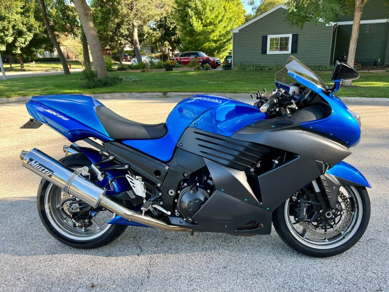 2007 Kawasaki Ninja ZX-14R for sale at London Motors in Arlington Heights IL