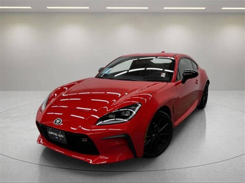 2025 Toyota GR86 Premium