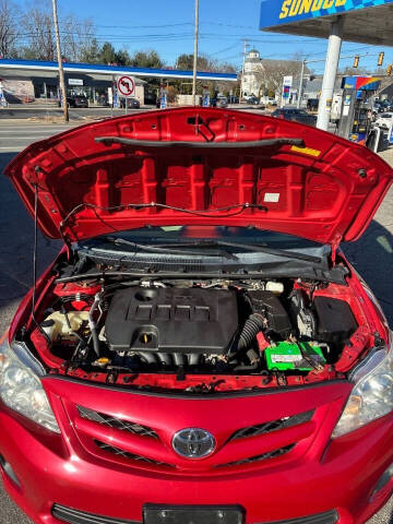 2011 Toyota Corolla LE